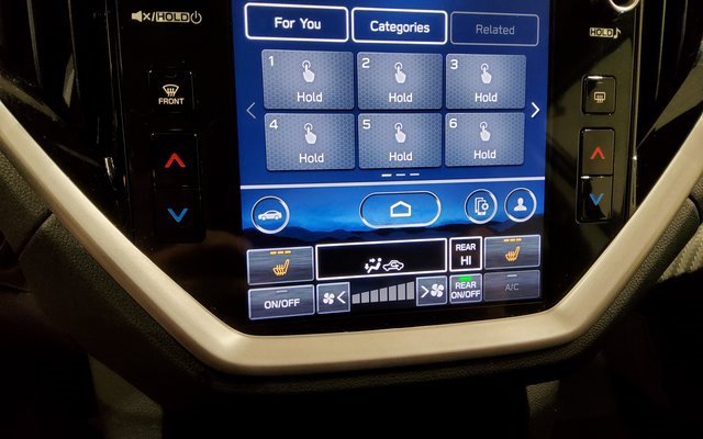 Used 2024 Subaru Ascent Premium w/ Convenience Package image 26