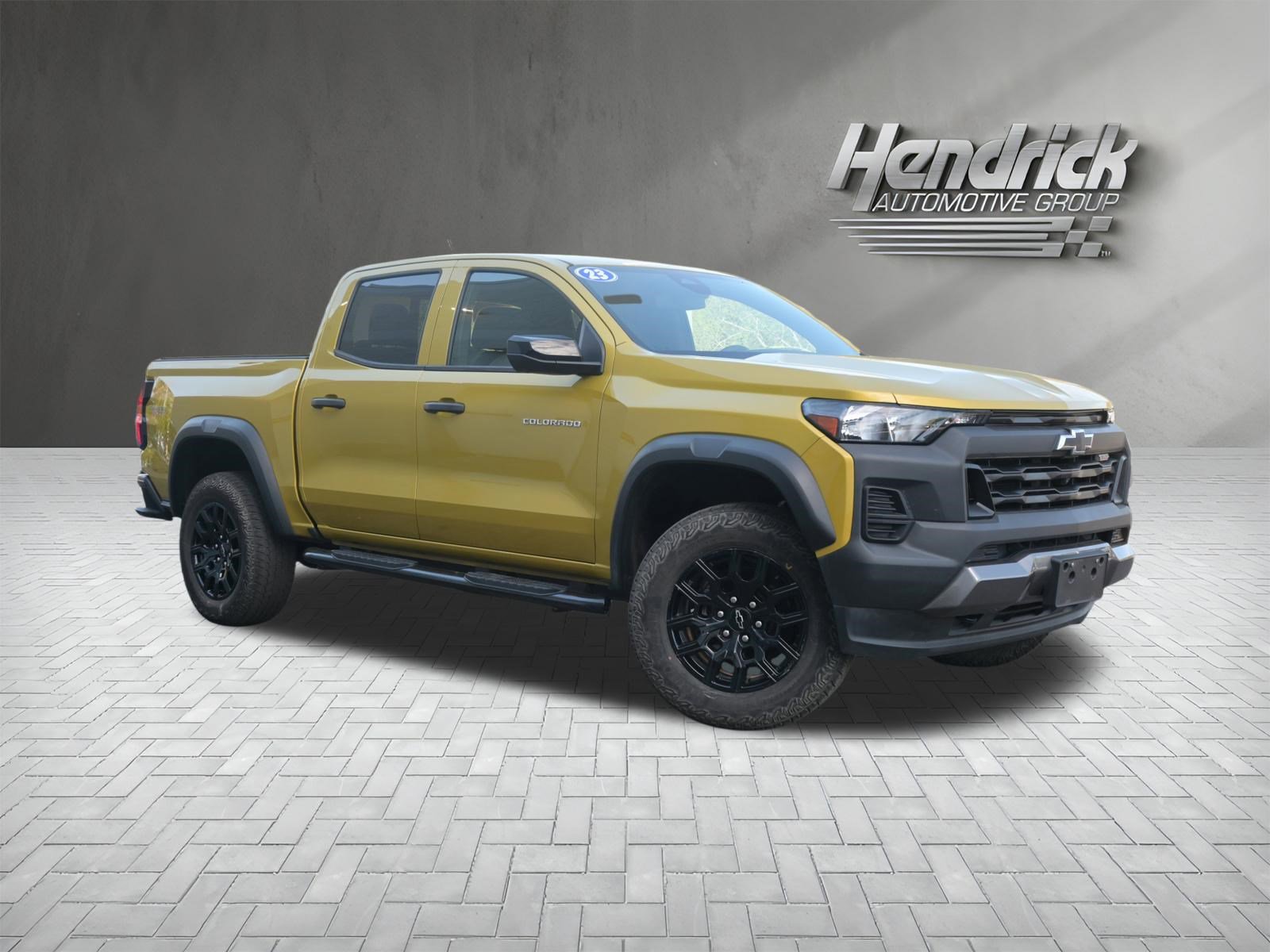 Used 2023 Chevrolet Colorado Trail Boss w/ Technology Package AWD/4WD image 2