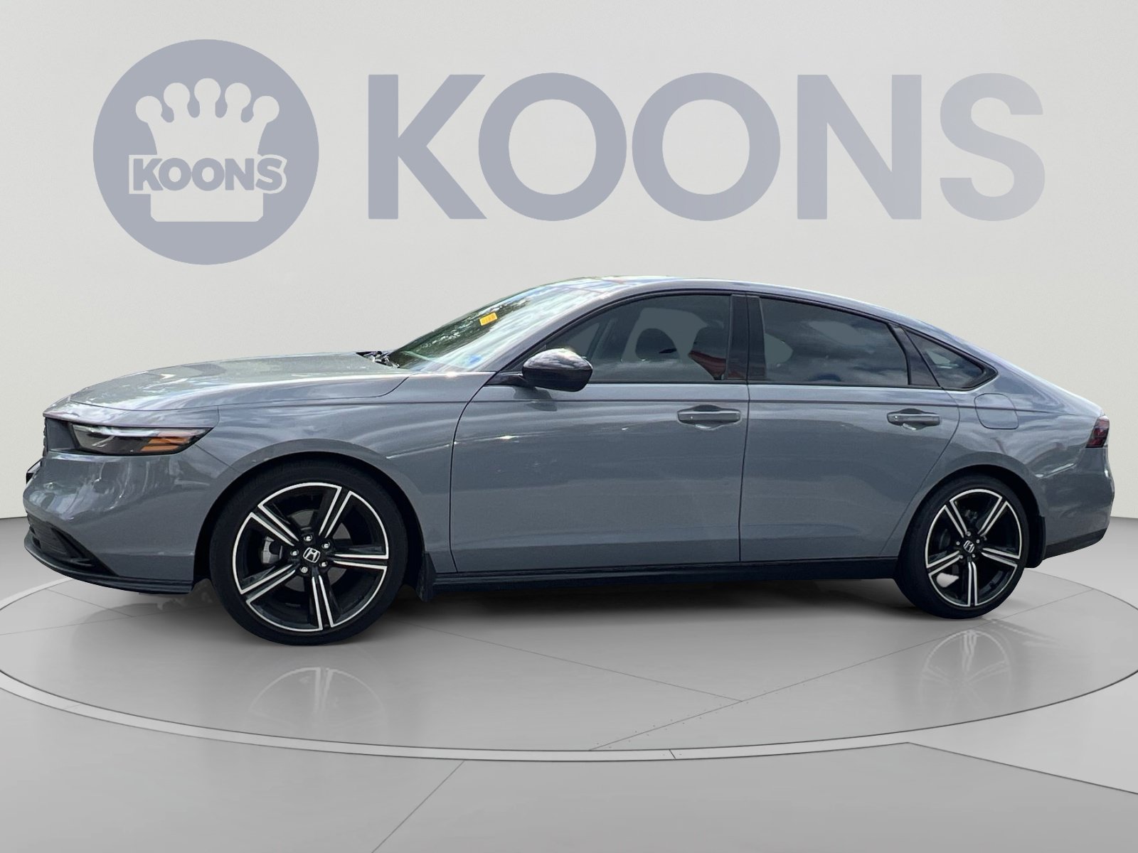 Used 2026 Honda Accord SE image 2