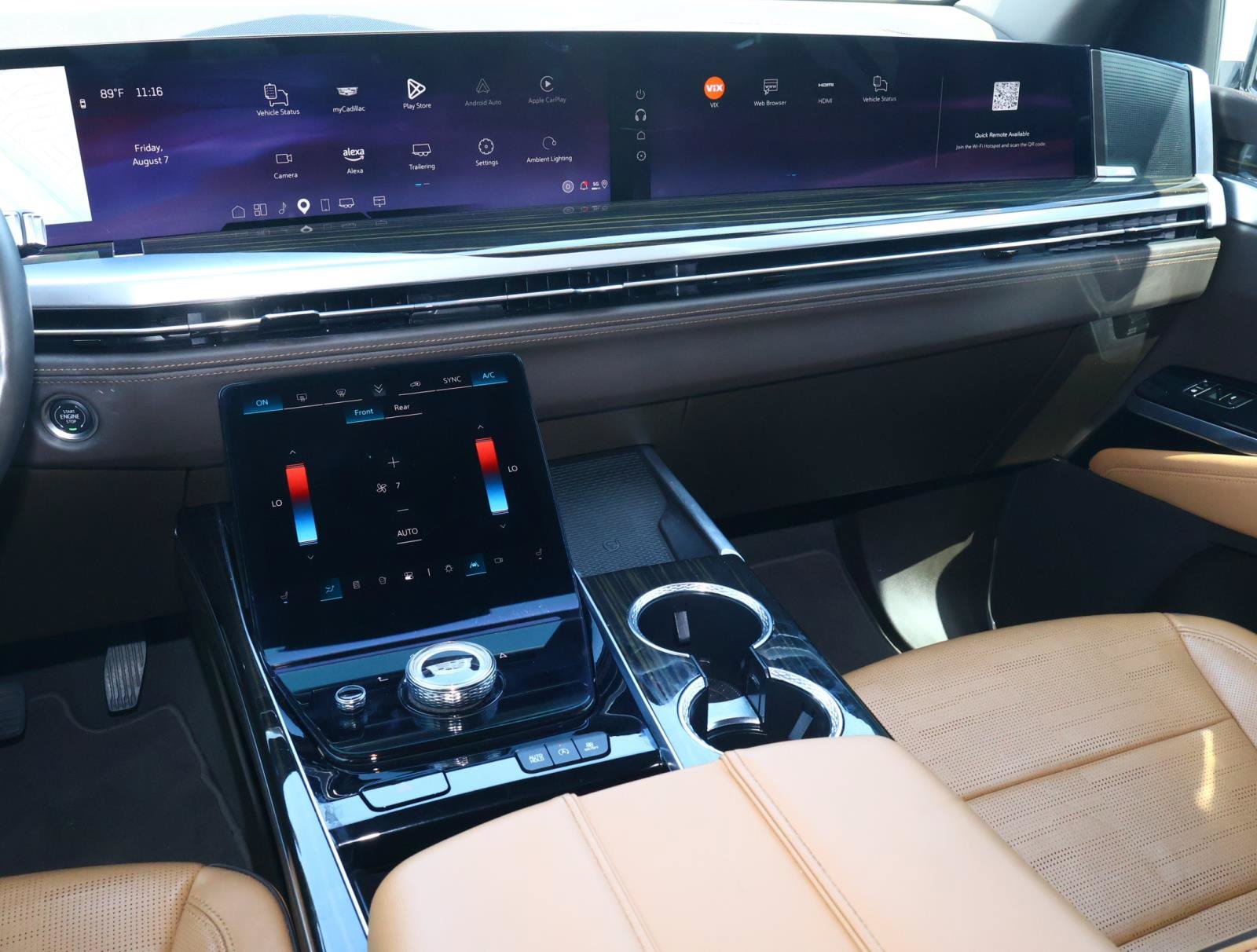 Certified 2025 Cadillac Escalade Premium Luxury w/ LPO, Floor Liner Package RWD image 17