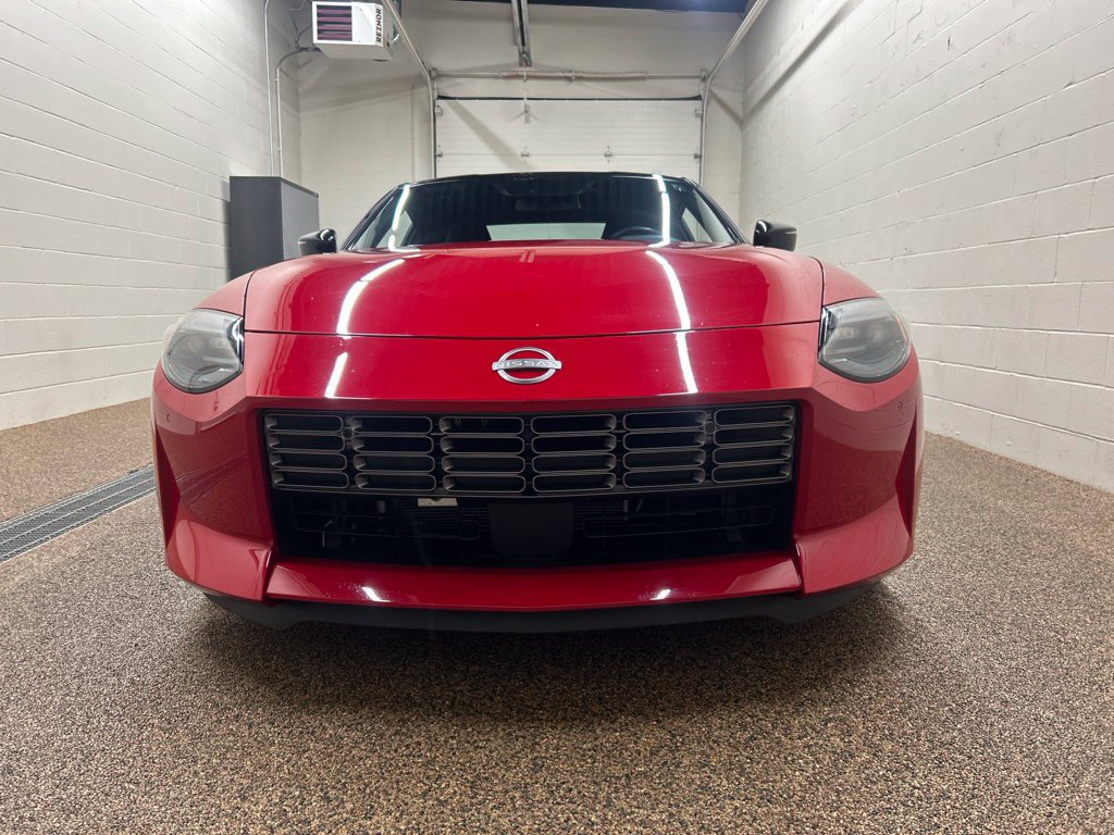 Used 2025 Nissan Z Performance w/ Floor Mat Package RWD image 6
