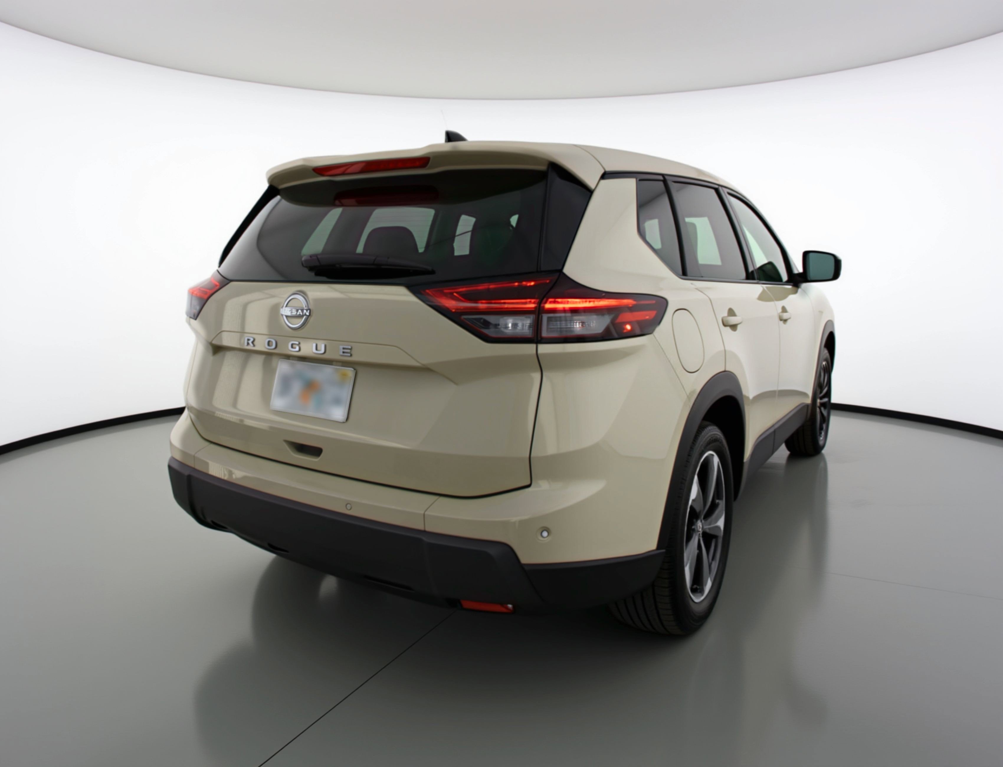 Used 2025 Nissan Rogue SV image 9