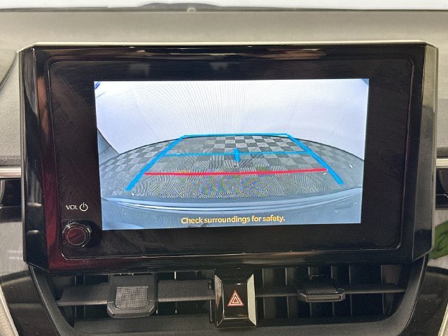 Used 2024 Toyota Corolla LE FWD image 13