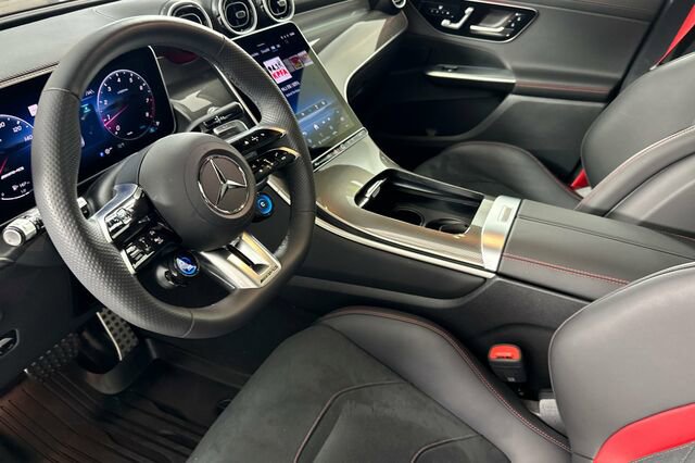 Certified 2025 Mercedes-Benz GLC 43 AMG 4MATIC image 10