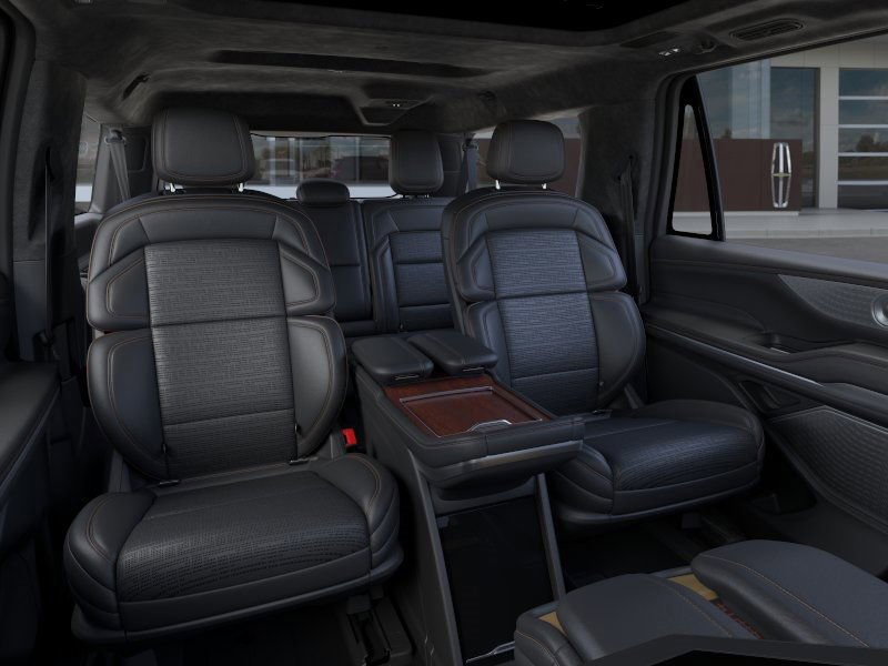New 2025 Lincoln Navigator L Black Label image 11
