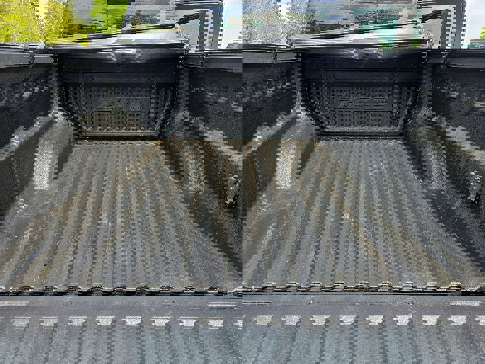 Used 2024 Chevrolet Colorado ZR2 w/ Technology Package image 14