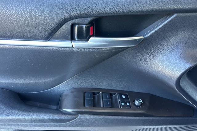 Certified 2023 Toyota Camry SE FWD image 12