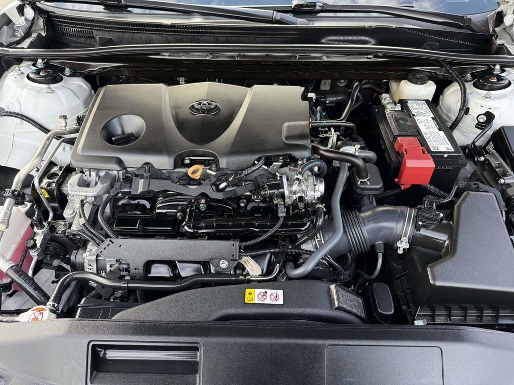 Used 2022 Toyota Camry XSE image 26