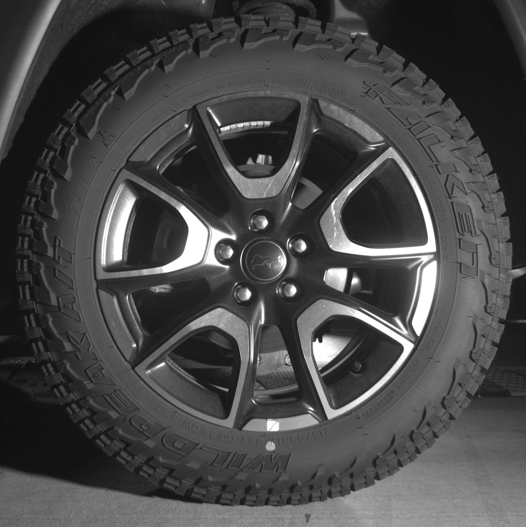 Used 2025 Jeep Compass Trailhawk image 14