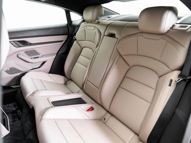 Used 2024 Porsche Taycan 4S image 21