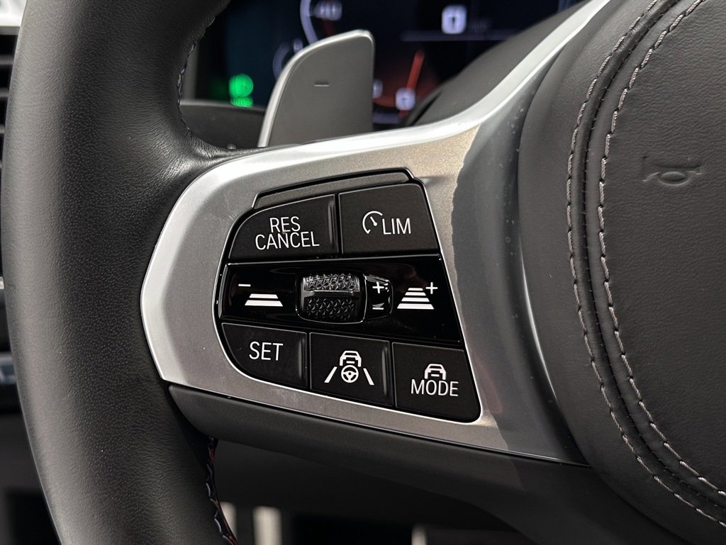 Used 2025 BMW M850i xDrive image 25