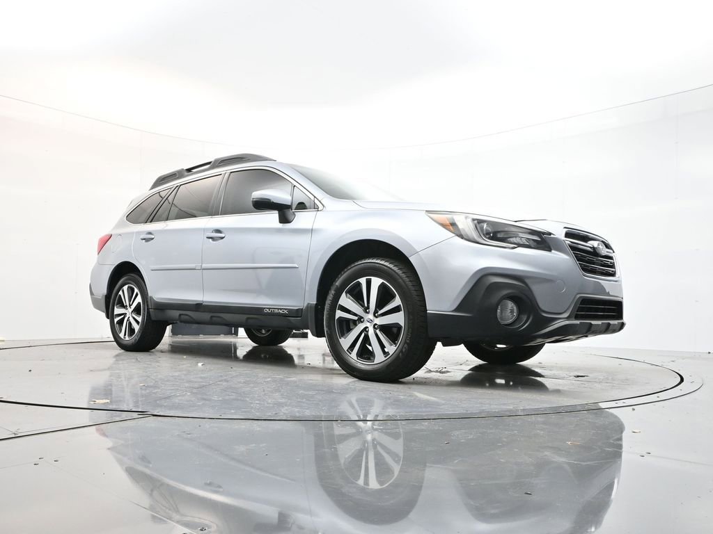 Used 2018 Subaru Outback 2.5i Limited image 26