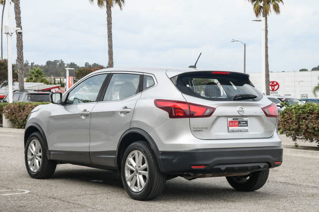 Used 2019 Nissan Rogue Sport S w/ Appearance Package FWD image 7