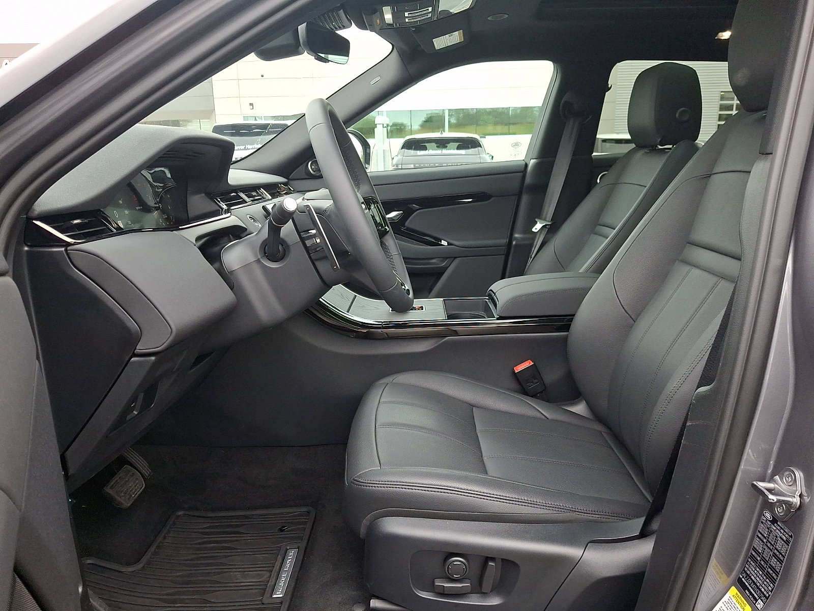 New 2026 Land Rover Range Rover Evoque S AWD/4WD image 11