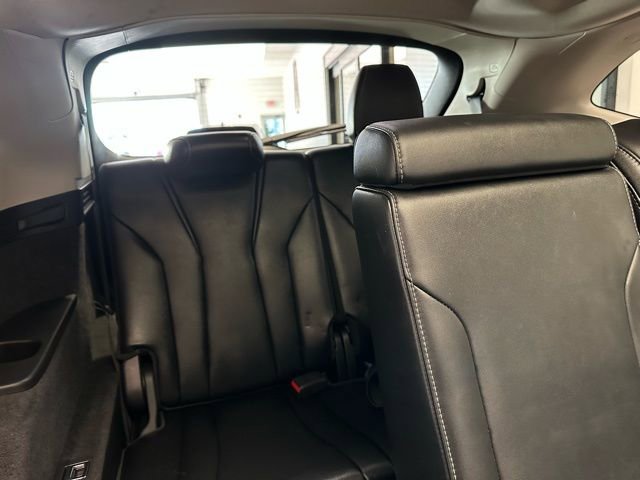 Used 2023 Acura MDX SH-AWD w/ Technology Package image 14