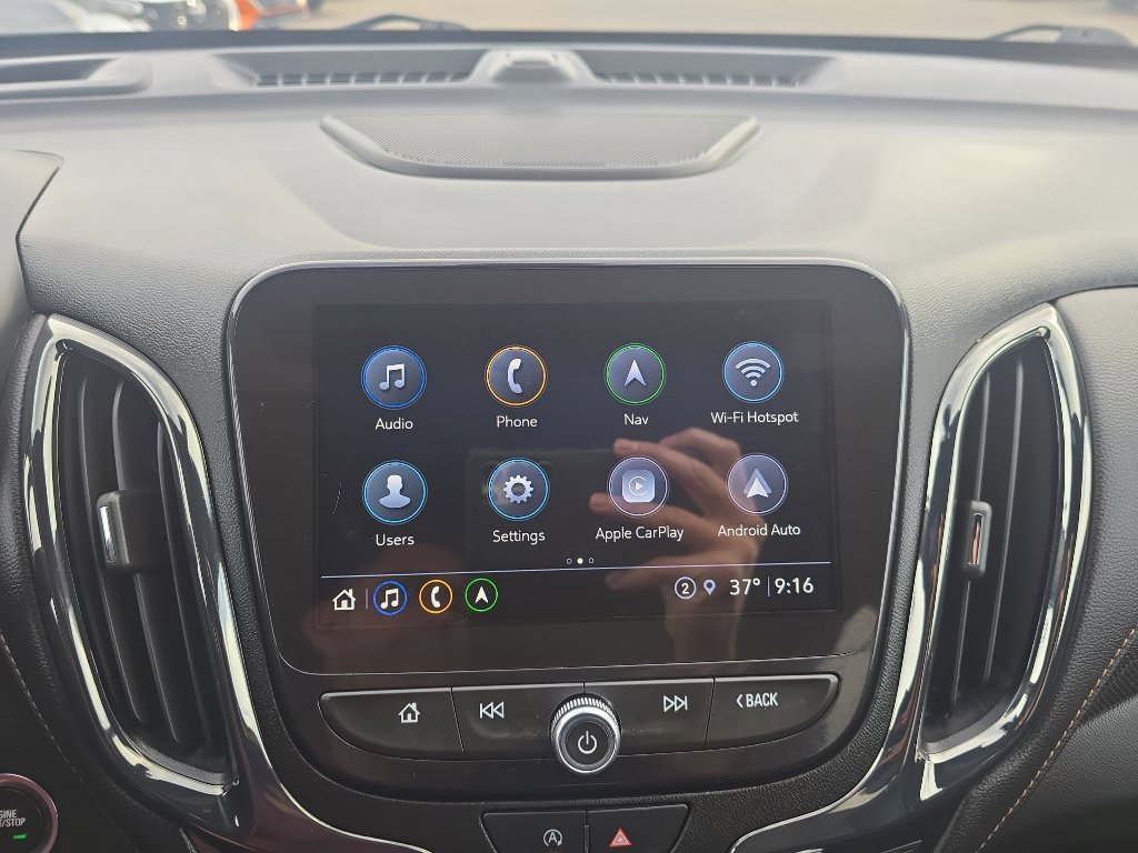 Used 2023 Chevrolet Equinox Premier image 19