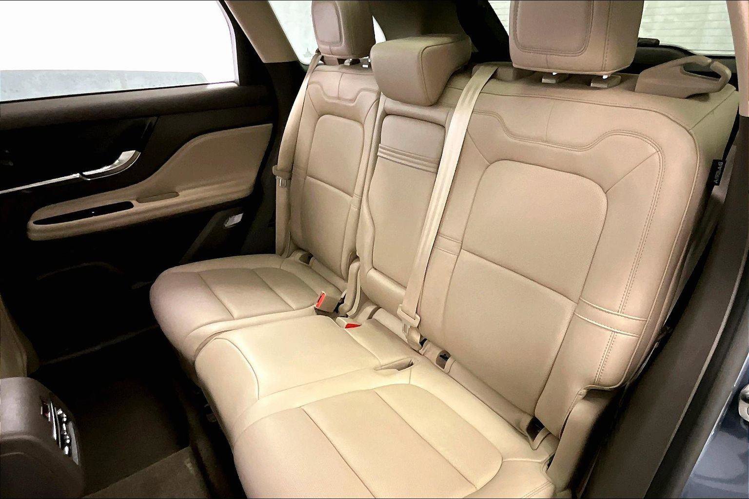 Used 2022 Lincoln Corsair Reserve w/ Equipment Group 201A image 25