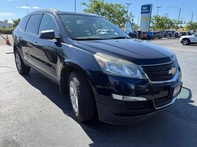Used 2015 Chevrolet Traverse LS AWD/4WD image 3