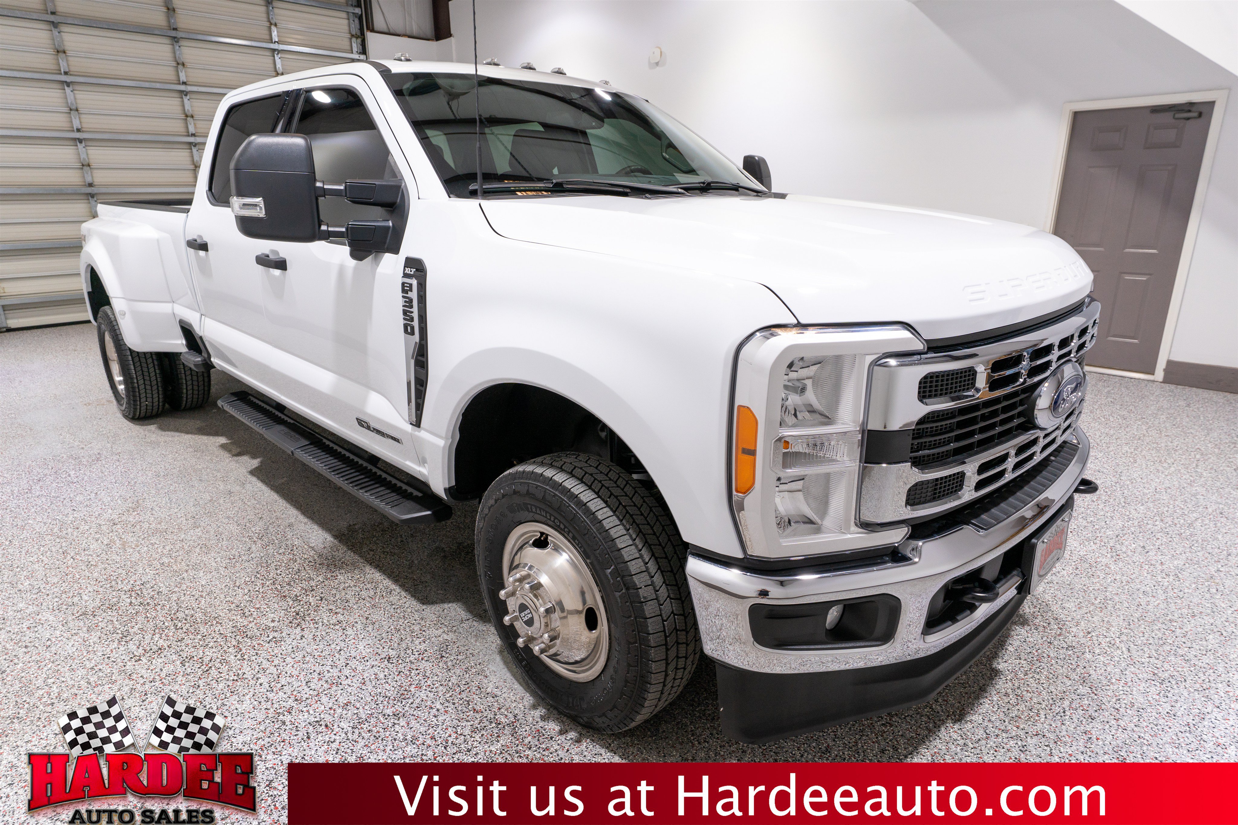 Used 2023 Ford F350 XLT w/ 360-Degree Camera Package AWD/4WD image 6