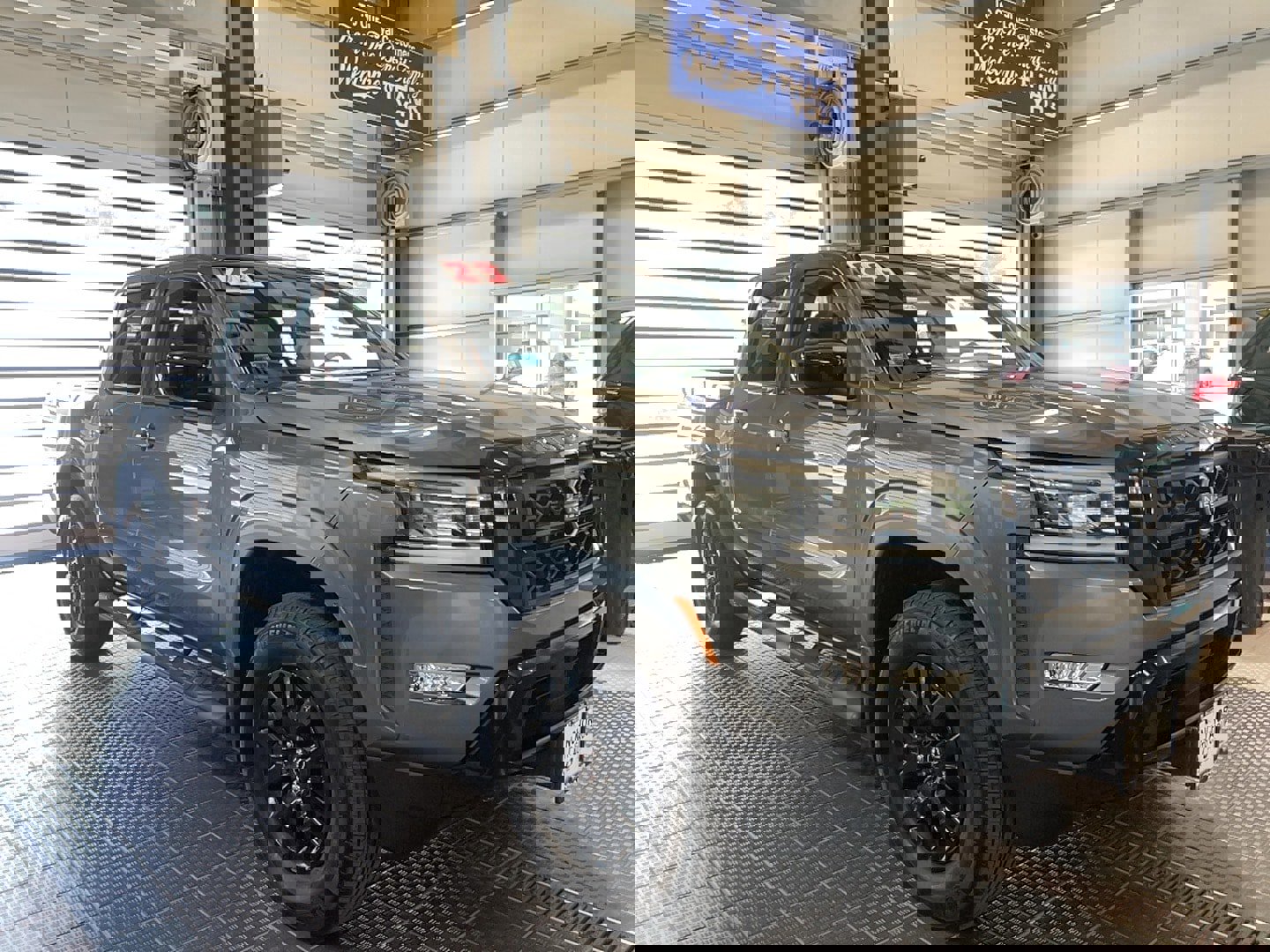 Used 2023 Nissan Frontier SV w/ Midnight Edition Package