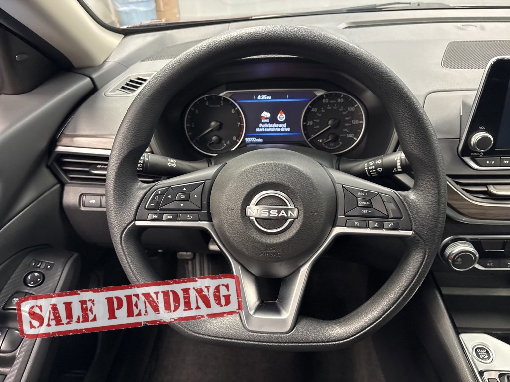 Used 2024 Nissan Altima 2.5 SV image 32