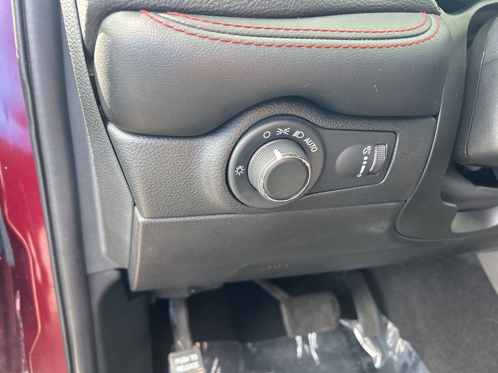 Used 2023 Dodge Durango GT AWD/4WD image 40