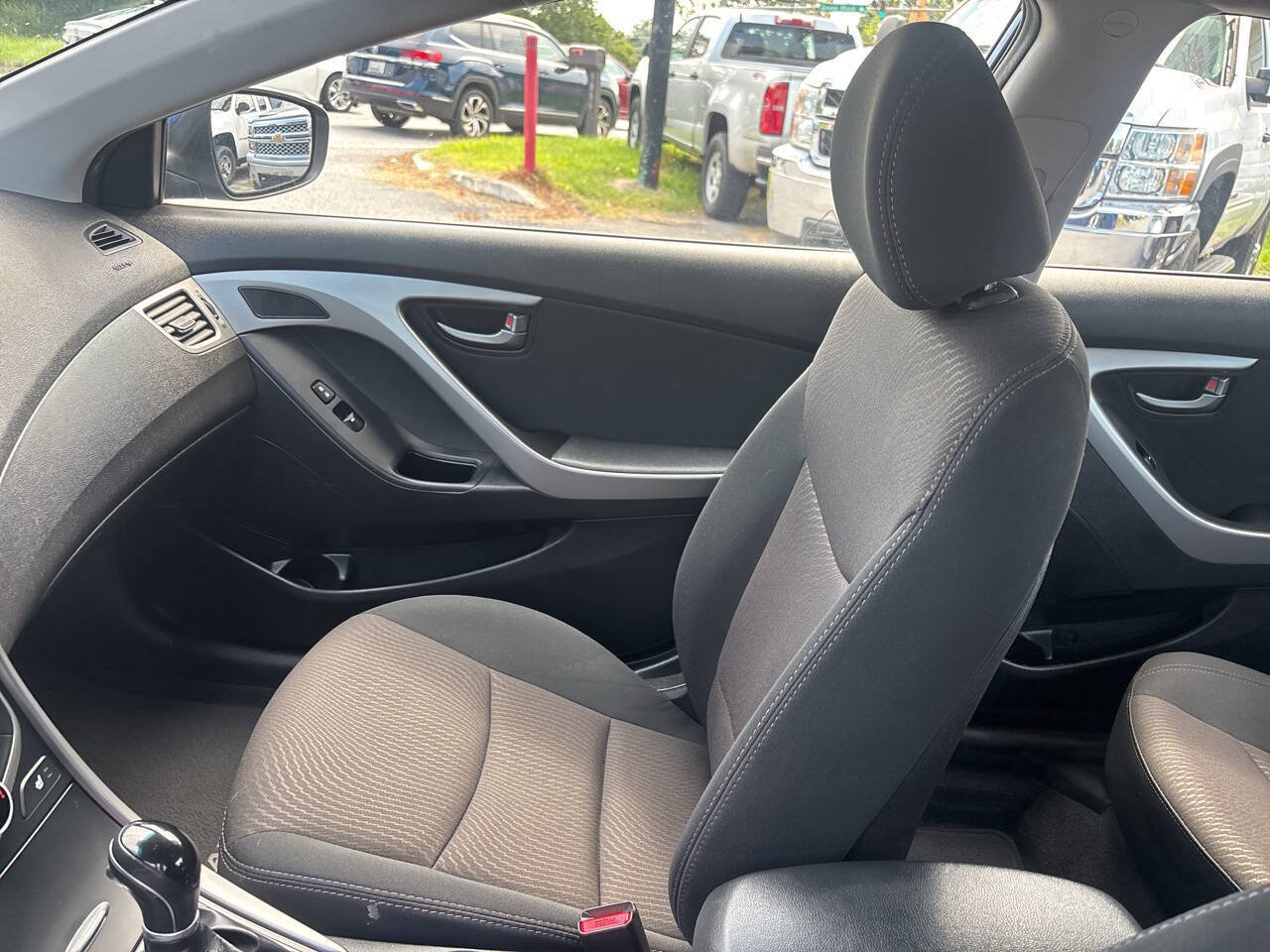 Used 2016 Hyundai Elantra Value Edition FWD image 16