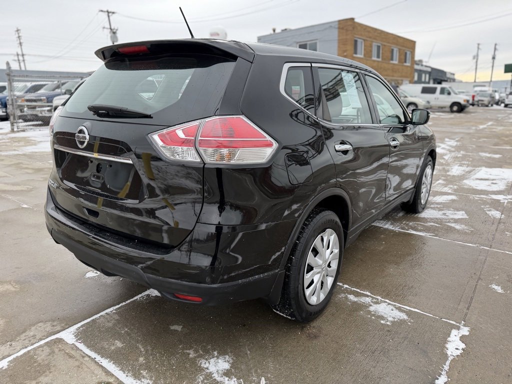 Used 2015 Nissan Rogue S image 5