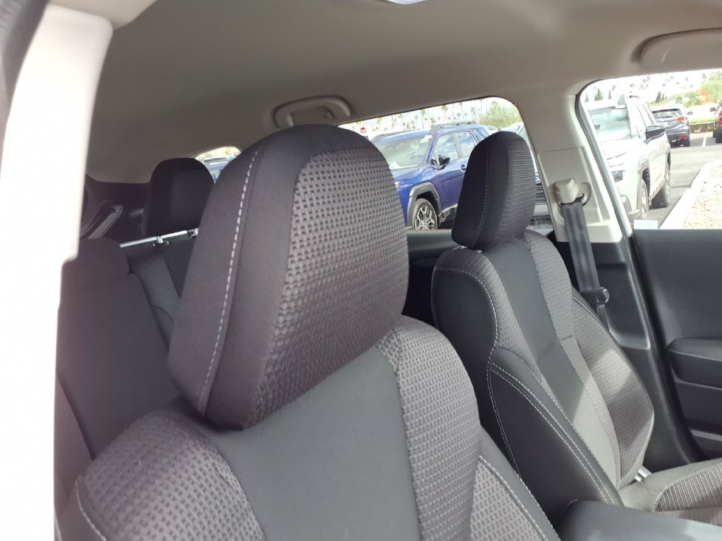 Used 2025 Subaru Outback Premium AWD/4WD image 19