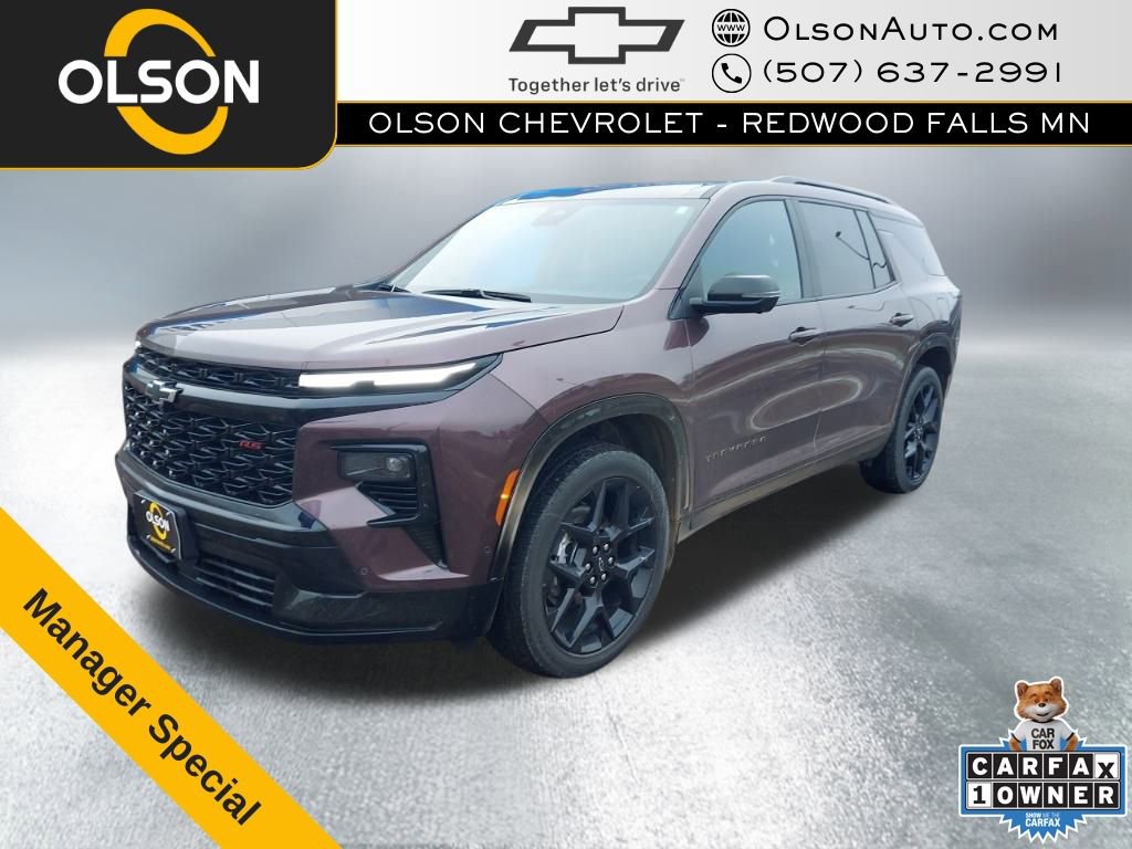 Used 2024 Chevrolet Traverse RS video 1