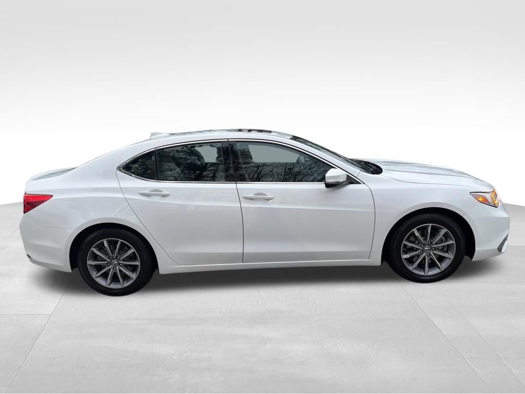 Used 2018 Acura TLX w/ Technology Package image 5