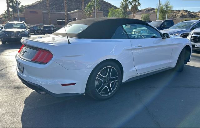 Used 2022 Ford Mustang Premium RWD image 3