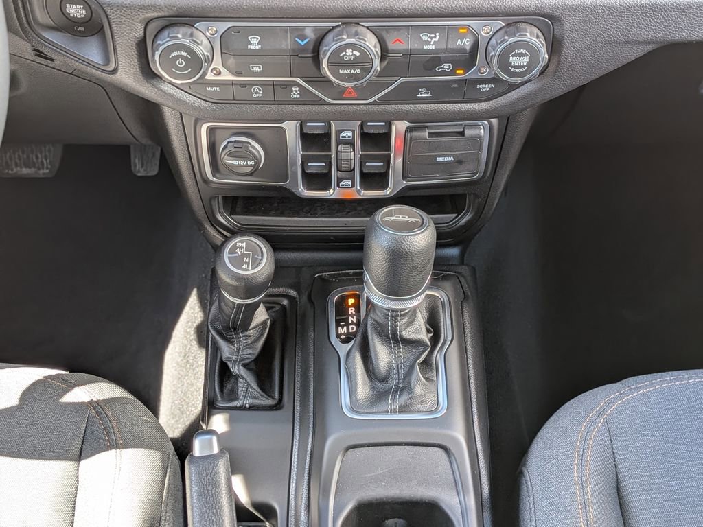 Used 2026 Jeep Gladiator Sport image 14