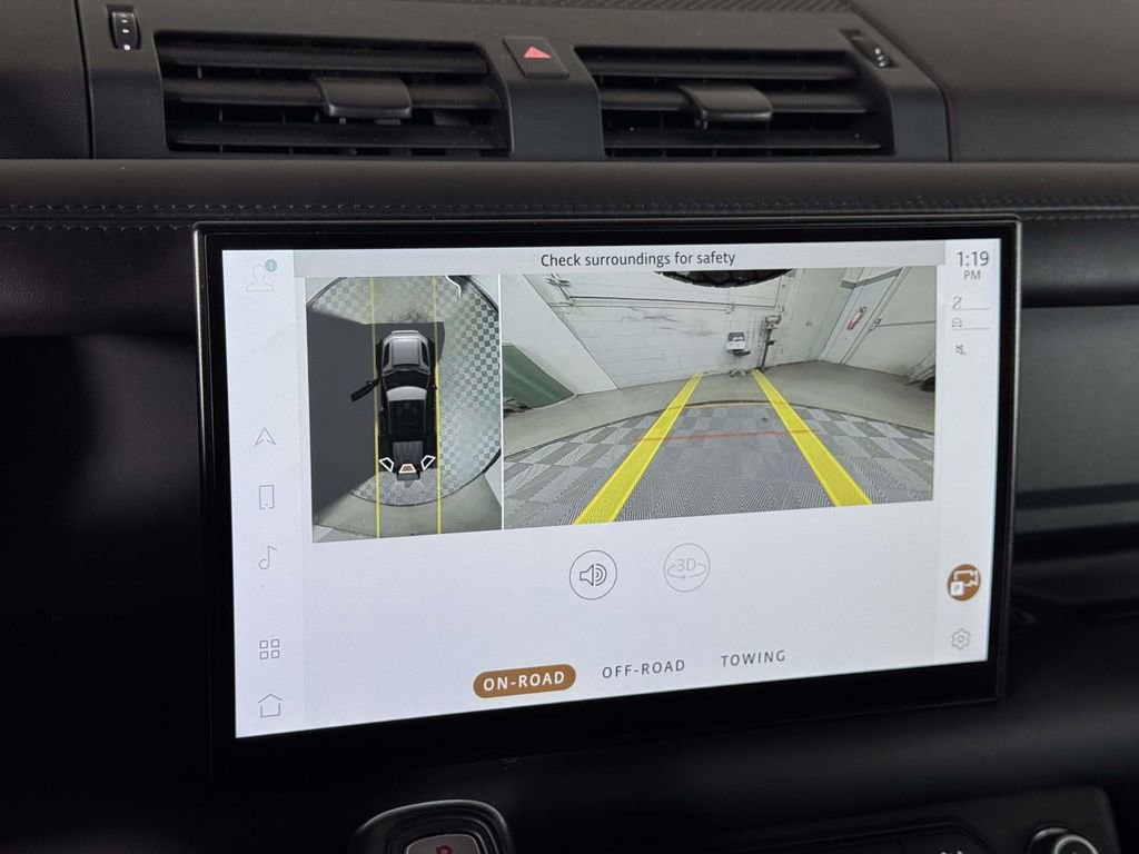 Used 2022 Land Rover Defender 110 X-Dynamic HSE image 26