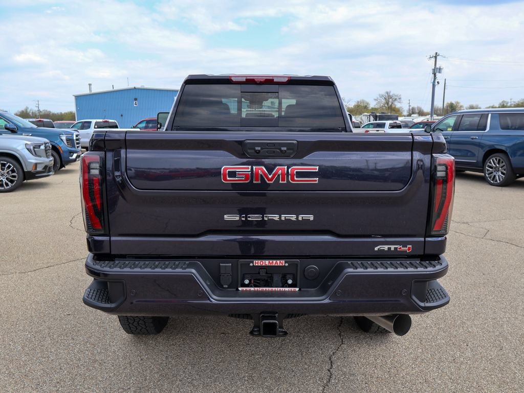 New 2026 GMC Sierra 2500 AT4 w/ AT4 Premium Plus Package AWD/4WD image 4