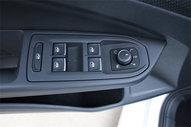 Used 2024 Volkswagen Golf R image 14