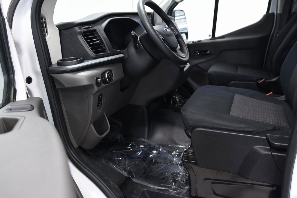 Used 2024 Ford Transit 250 Low Roof w/ Exterior Upgrade Package image 15