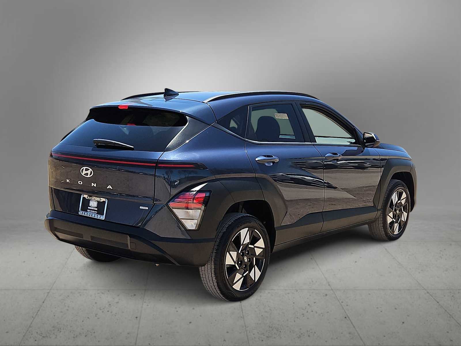 Used 2025 Hyundai Kona SEL AWD/4WD image 8