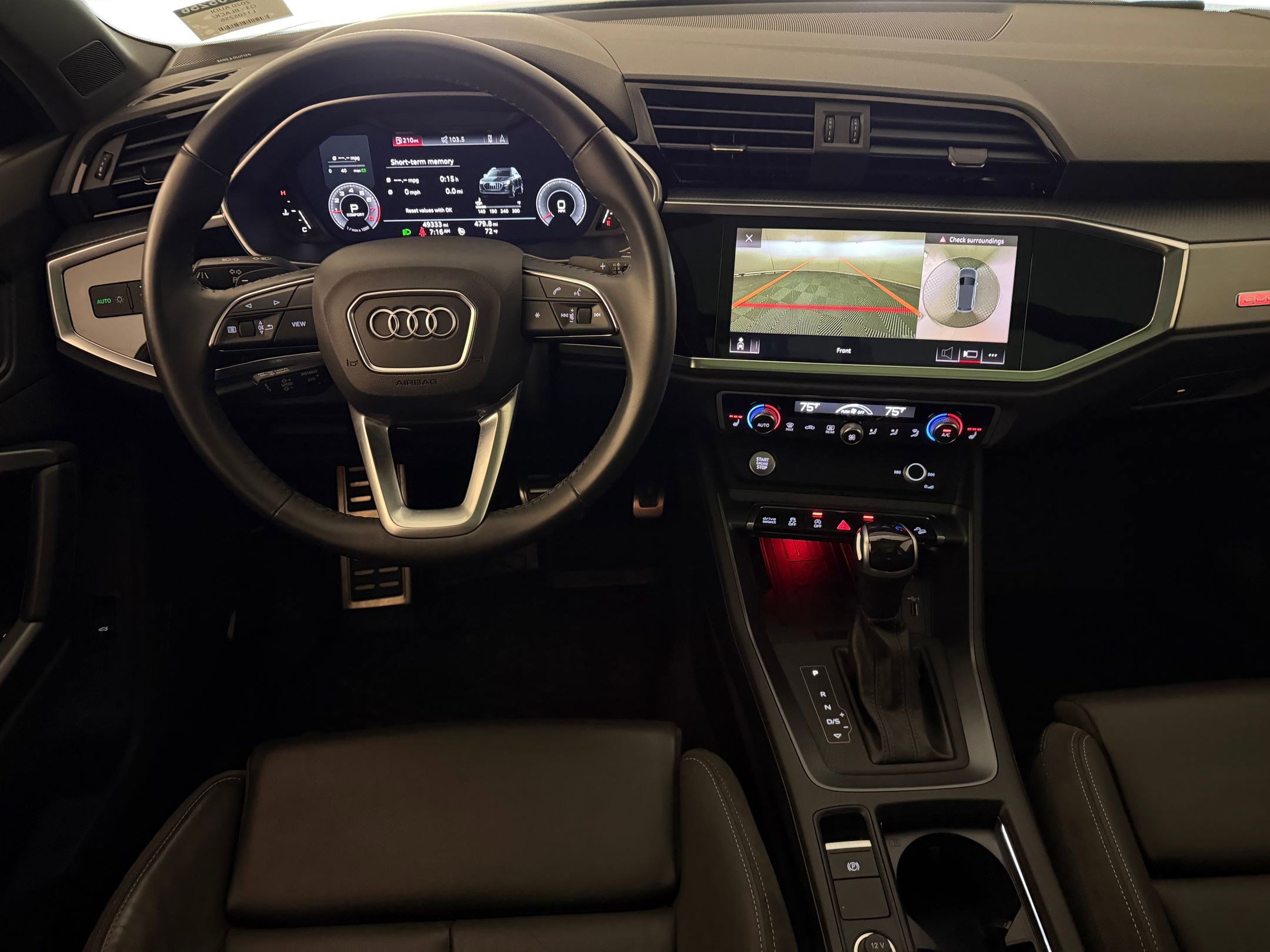 Used 2020 Audi Q3 2.0T Prestige AWD/4WD image 27
