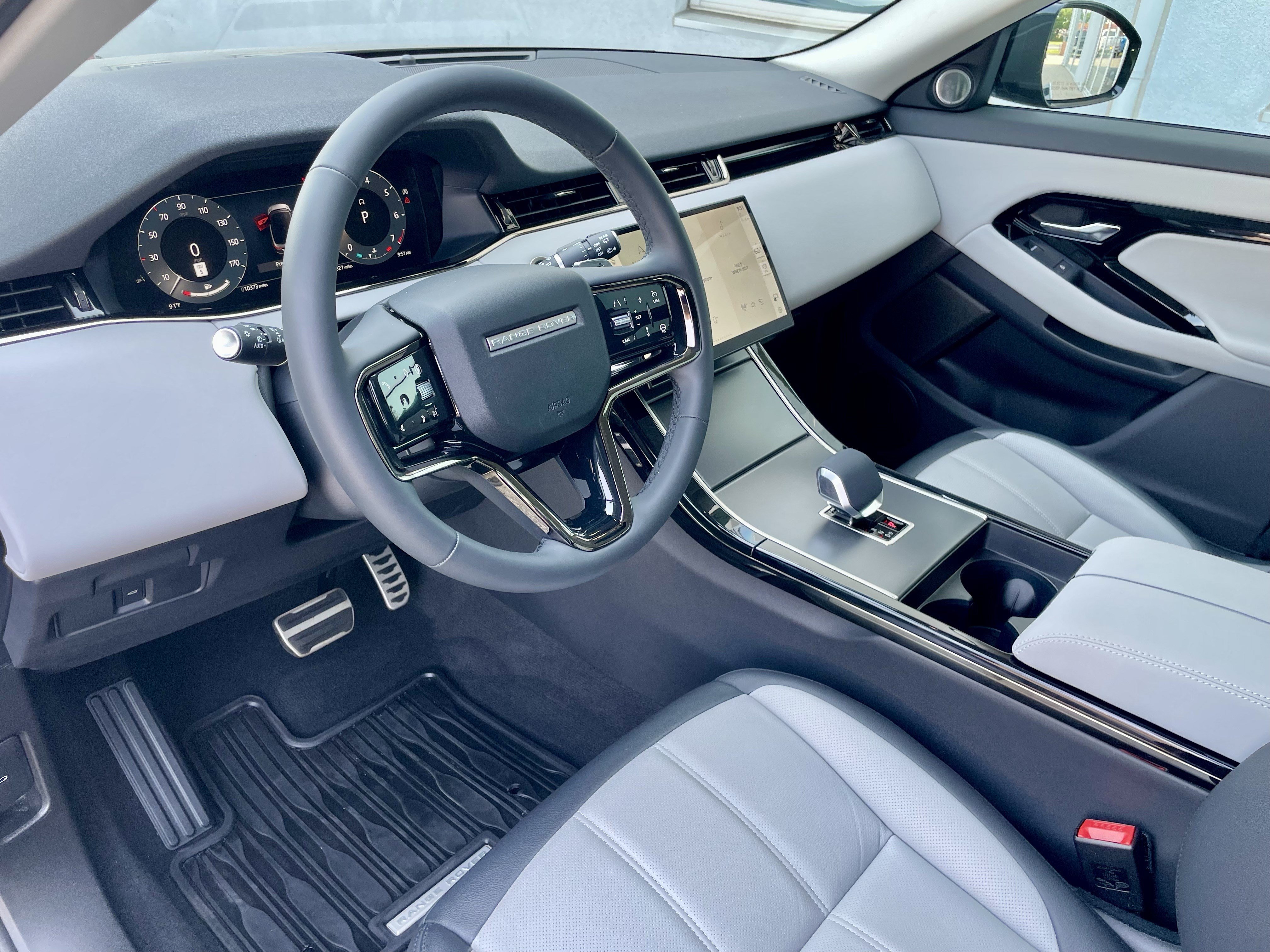 Certified 2025 Land Rover Range Rover Evoque Dynamic SE AWD/4WD image 14