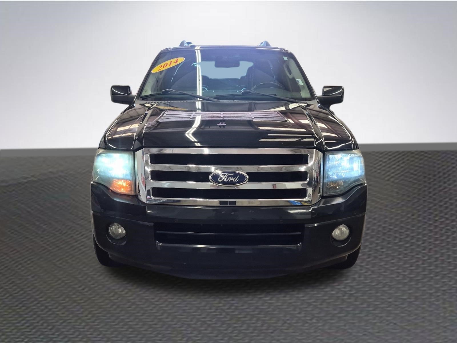 Used 2014 Ford Expedition Limited w/ Equipment Group 301A RWD image 3