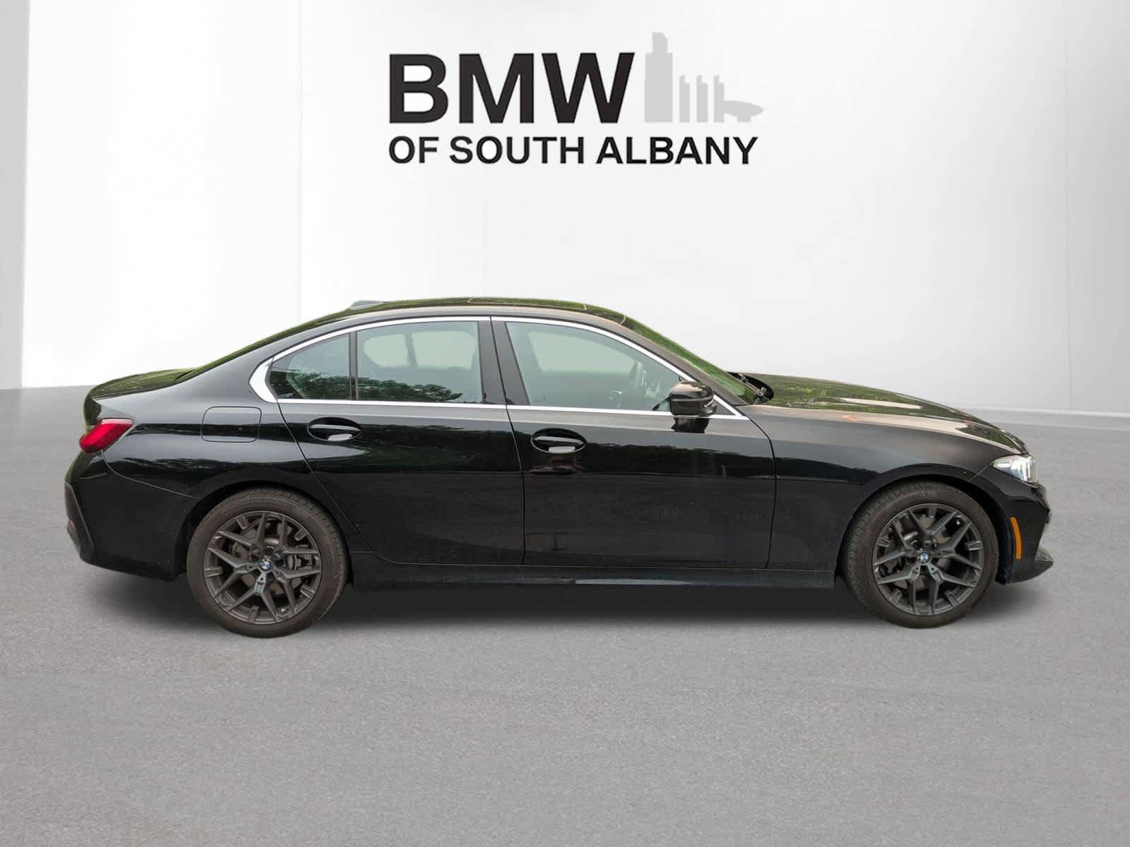 Used 2021 BMW X3 xDrive30i AWD/4WD image 2