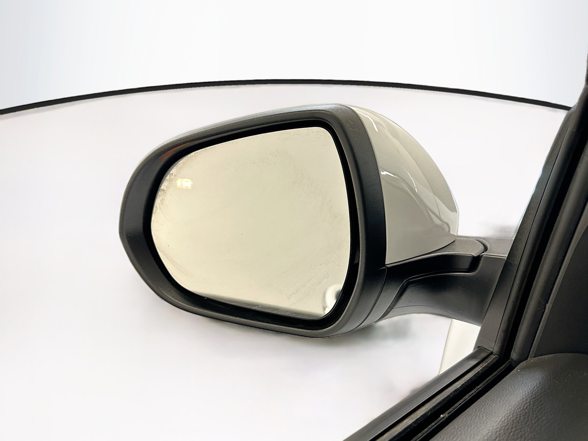 Used 2025 Buick Encore GX Preferred image 16