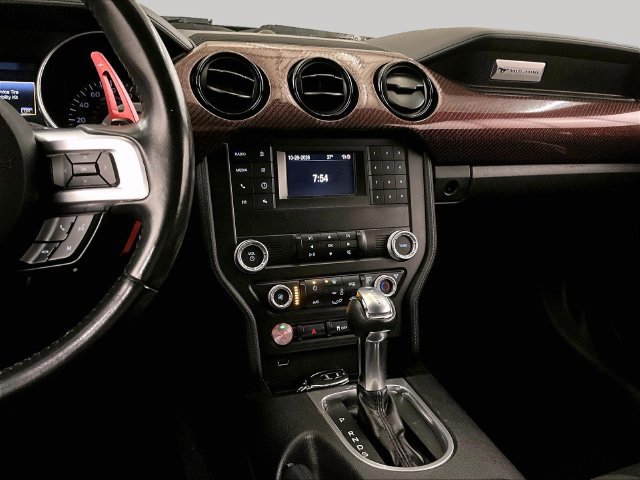 Used 2019 Ford Mustang GT RWD image 6