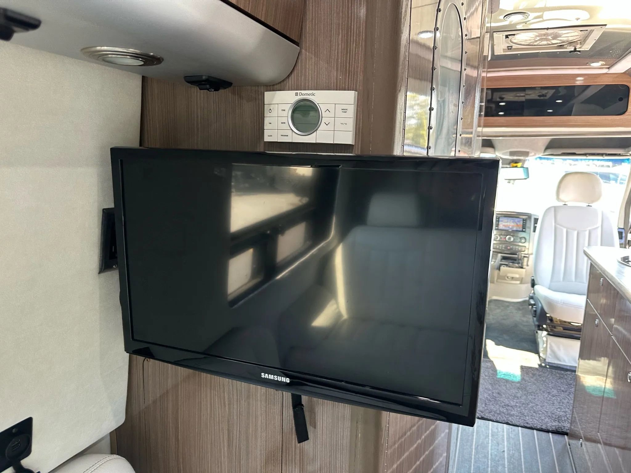 Used 2016 Mercedes-Benz Sprinter 3500 image 53