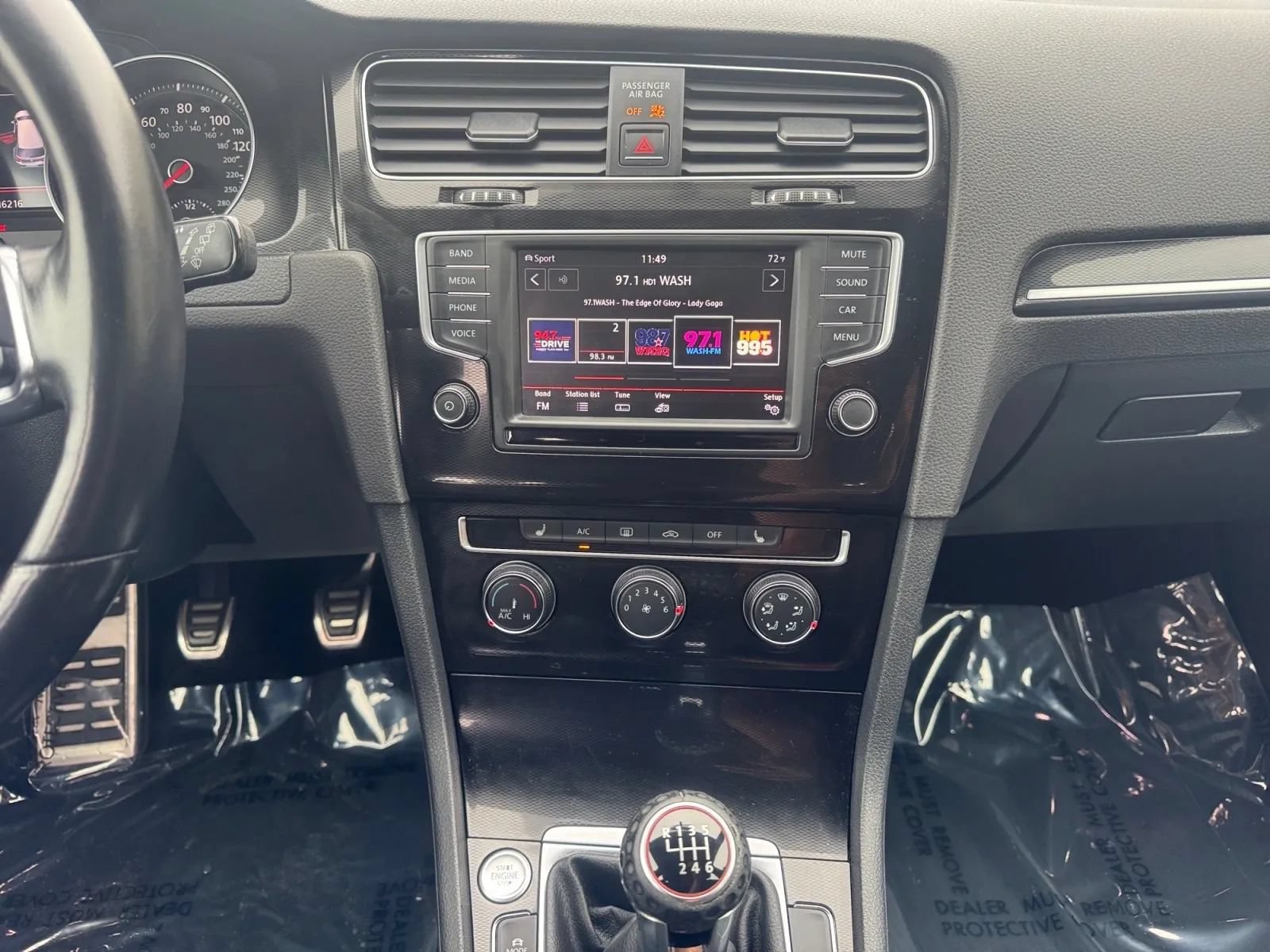 Used 2017 Volkswagen GTI Sport FWD image 16