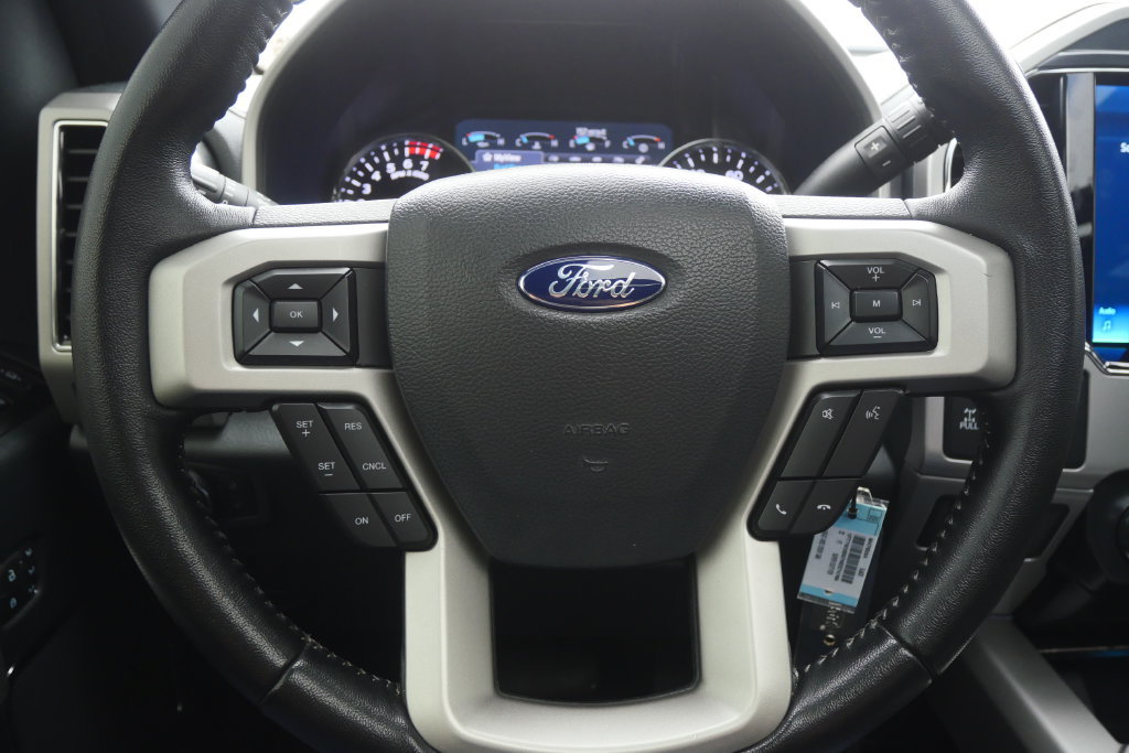 Used 2022 Ford F250 Lariat w/ Black Appearance Package AWD/4WD image 14