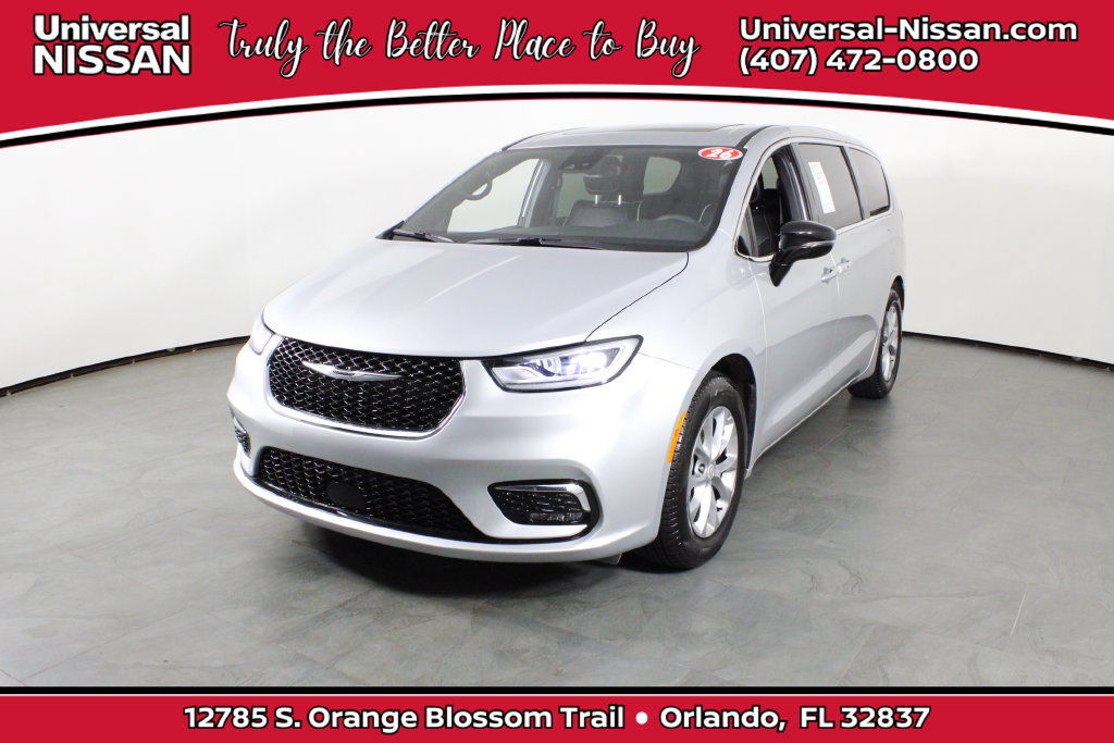 Used 2026 Chrysler Pacifica Limited