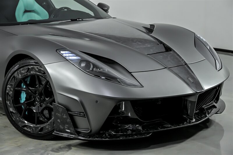 Used 2021 Ferrari 812 GTS RWD image 10