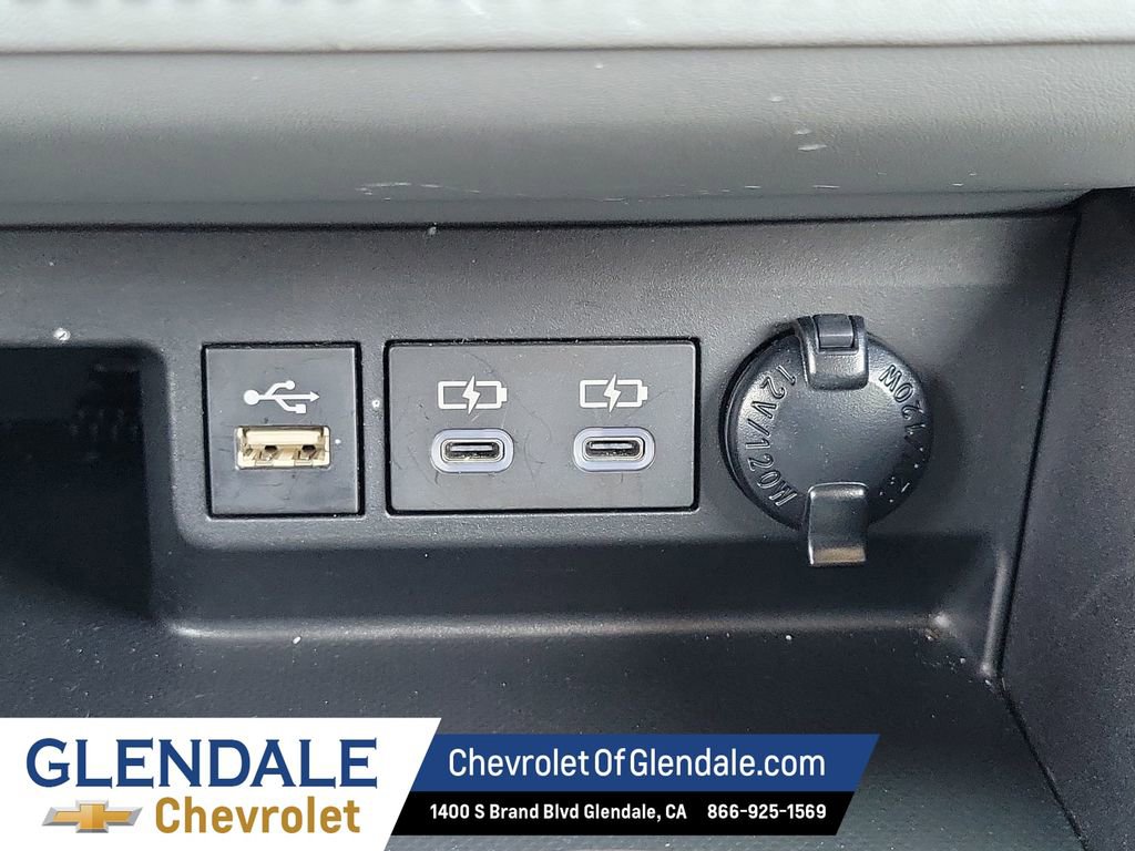 Used 2023 Toyota Highlander Limited image 30